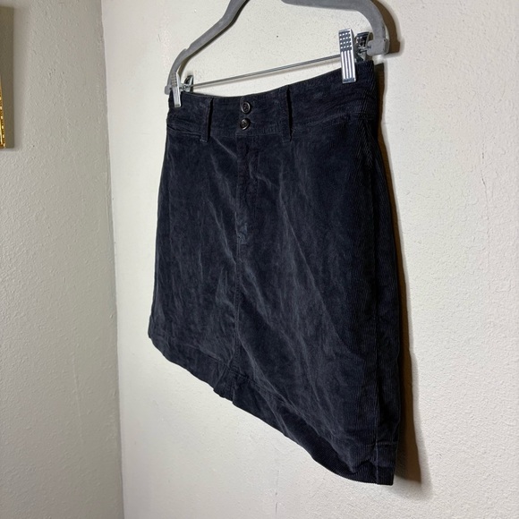Faherty Corduroy Mini Skirt in Washed Black, Size 6 - Picture 2 of 5